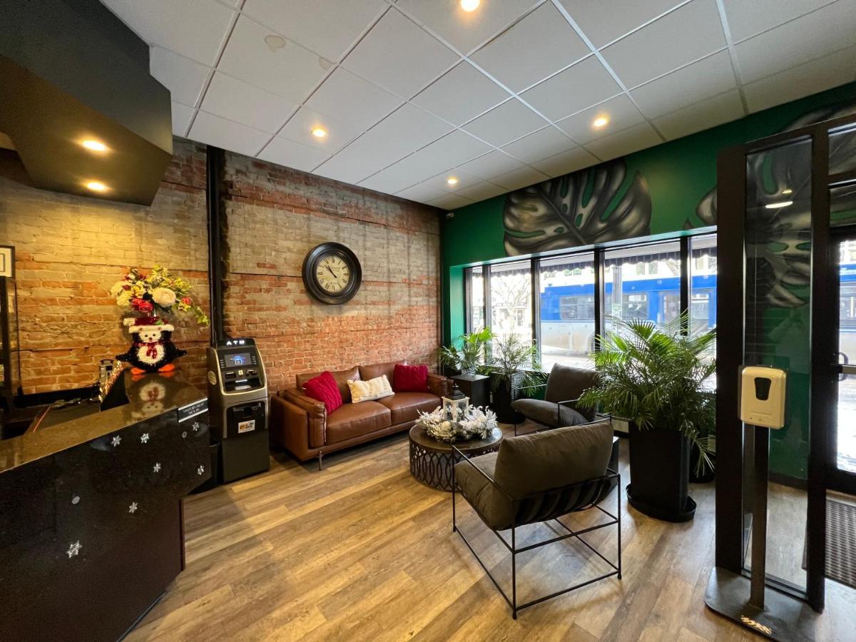 Commercial Hotel Edmonton