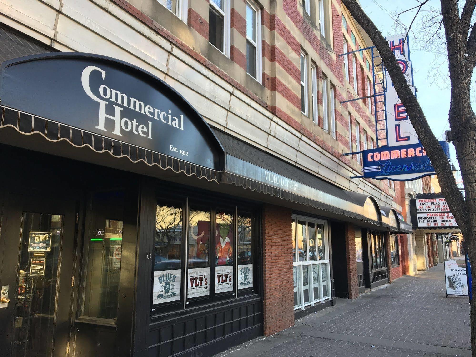 Hotel Commercial Edmonton
